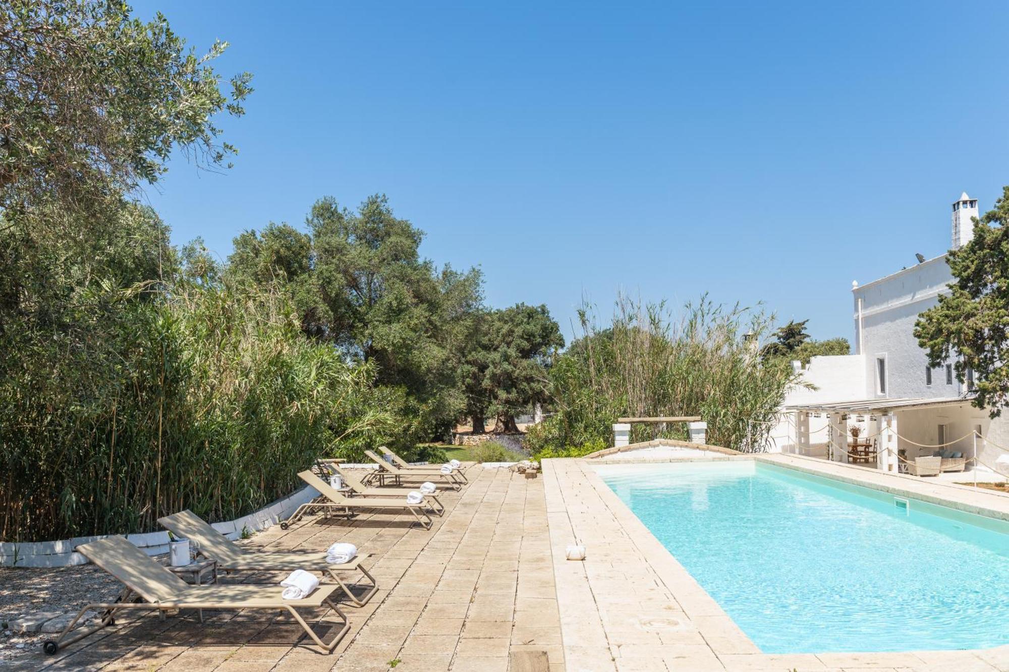 Masseria Eccellenza Pezze Di Greco Luaran gambar