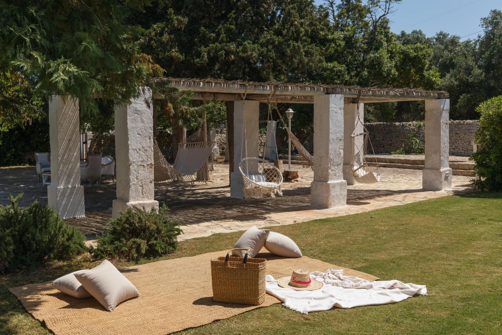 Masseria Eccellenza Pezze Di Greco Luaran gambar